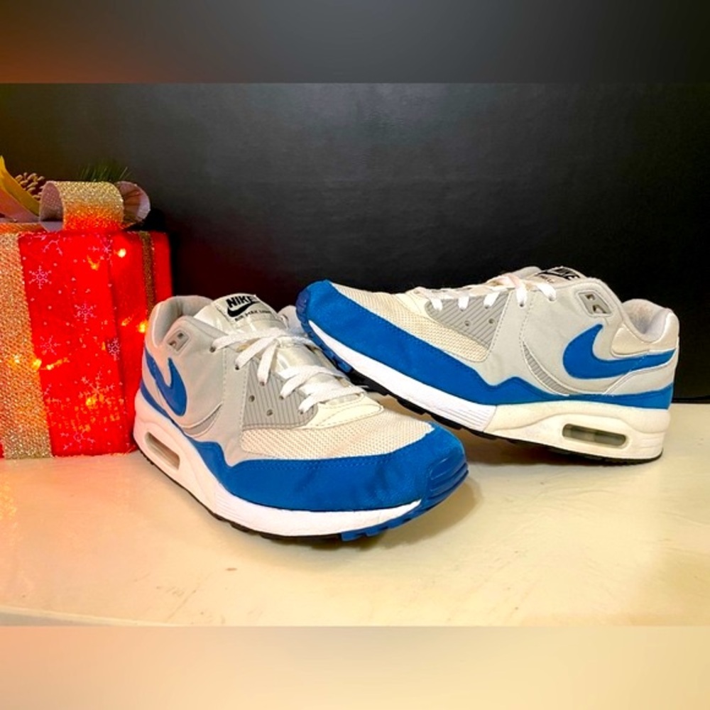Air Max Light Essential 'Military Blue' (Men's Size 8.5)